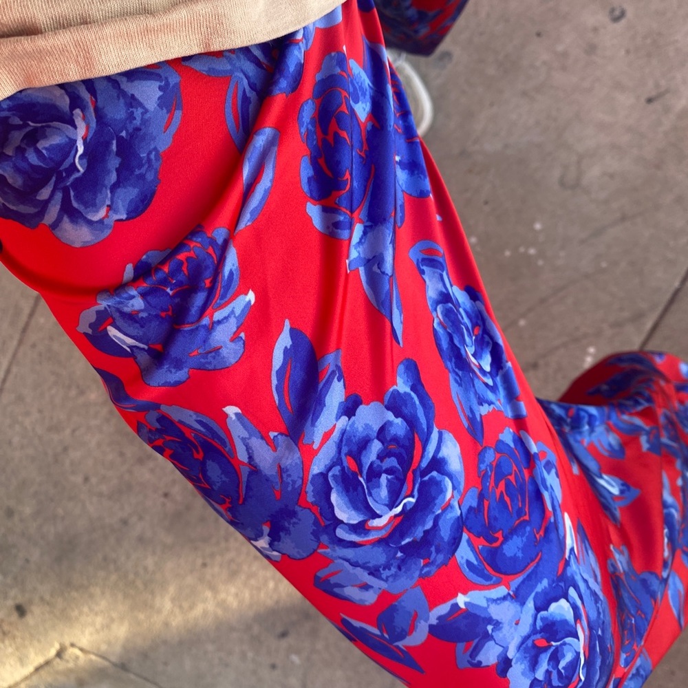 SATIN WIDE LEG ROSE PANTS - Picture 8 of 9